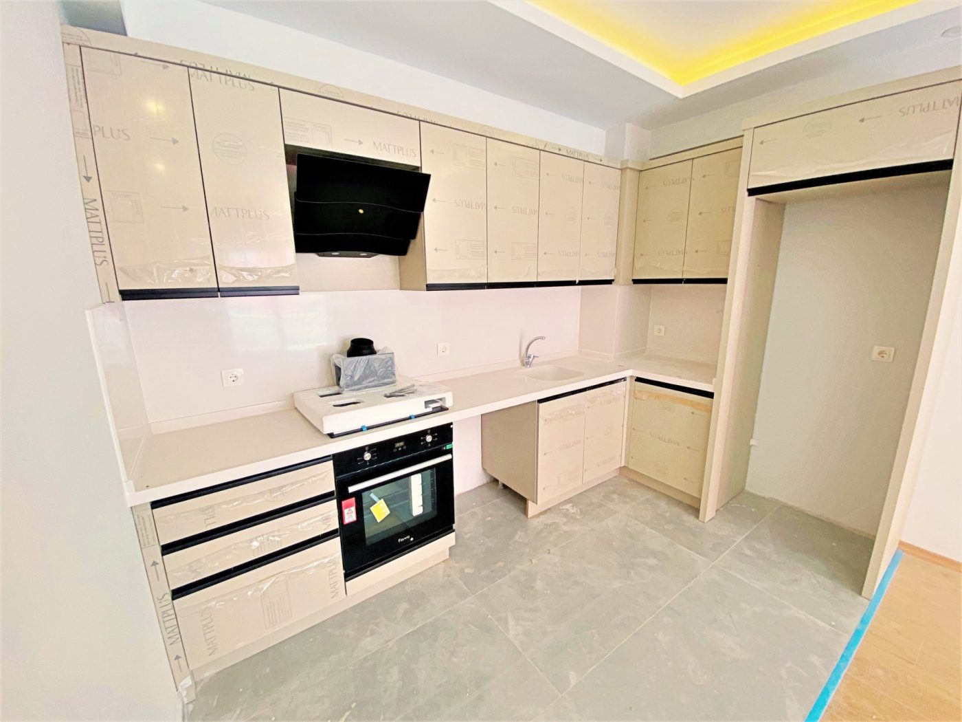 EDREMİT’TE GÜLTAŞ EMLAKTAN SATILIK 1+1 DAİRE